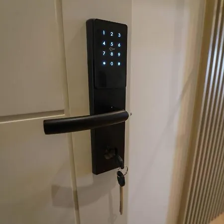 Appartement 2 Steps From Center 3 3