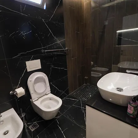 2 Steps From Center 3 3 Appartement *